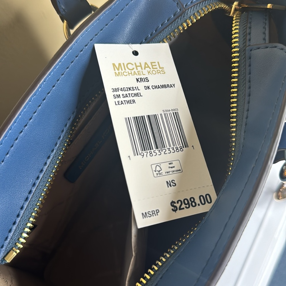 Michael Kors purse - Picture 3 of 4